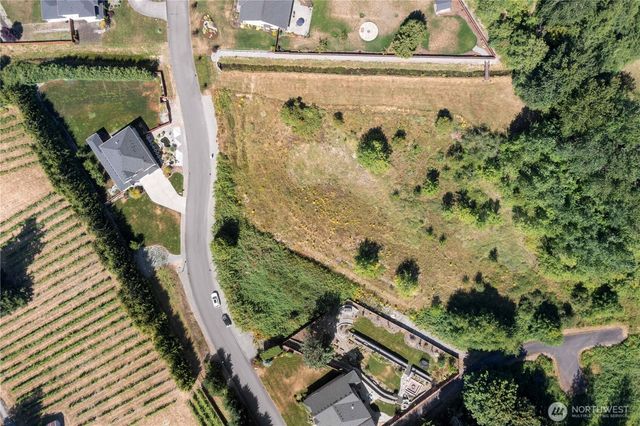 1328 213th Avenue East, Lake Tapps, WA 98391