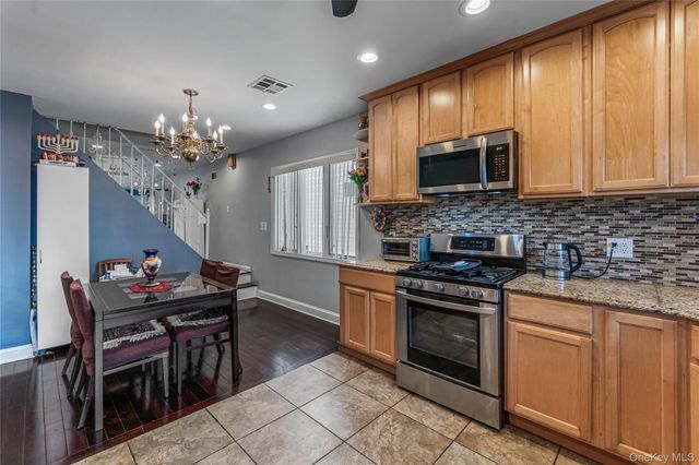 2049 E 71st Street, Brooklyn, NY 11234
