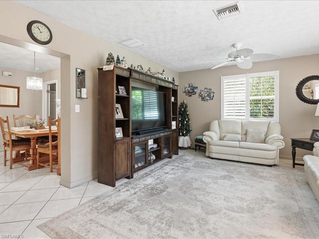 3890 27th AVE SW, Naples, FL 34117