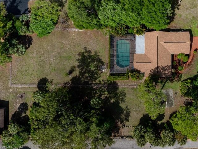 3890 27th AVE SW, Naples, FL 34117