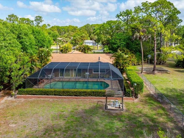 3890 27th AVE SW, Naples, FL 34117