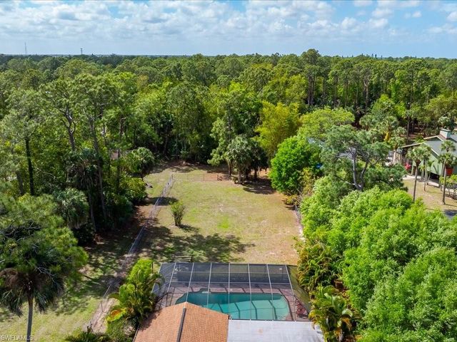 3890 27th AVE SW, Naples, FL 34117
