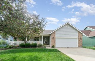 1015 Firetree Avenue, Baldwin City, KS 66006