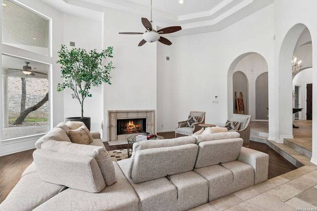 17 Westelm Cir, San Antonio, TX 78230