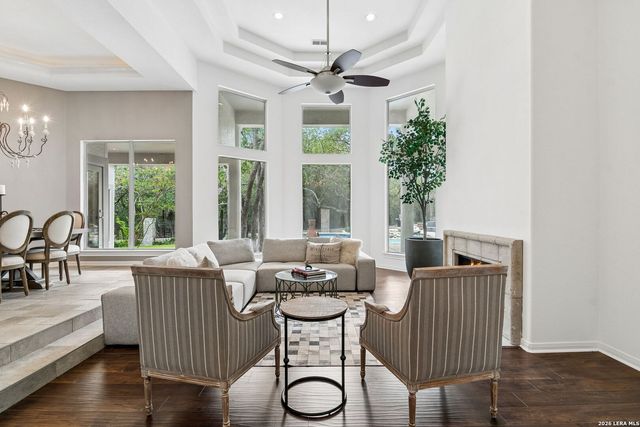 17 Westelm Cir, San Antonio, TX 78230