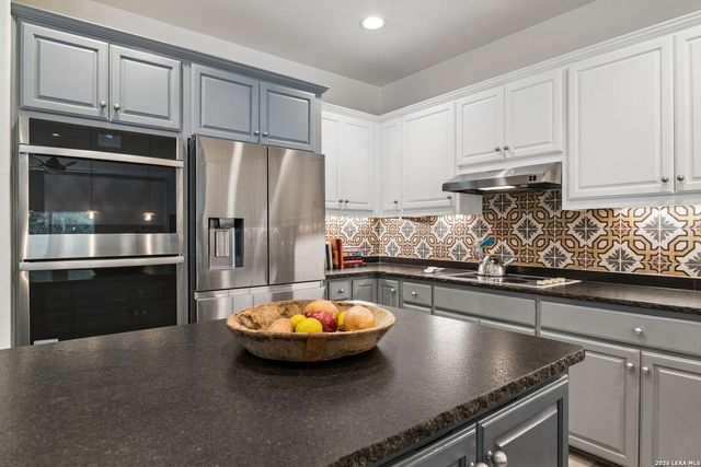 17 Westelm Cir, San Antonio, TX 78230