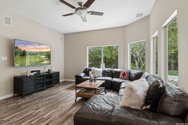 17 Westelm Cir, San Antonio, TX 78230