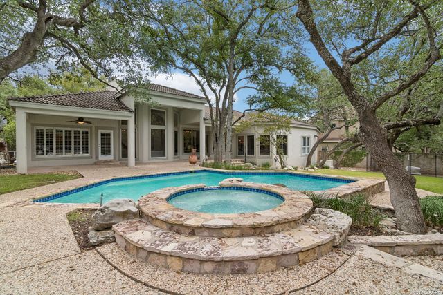 17 Westelm Cir, San Antonio, TX 78230