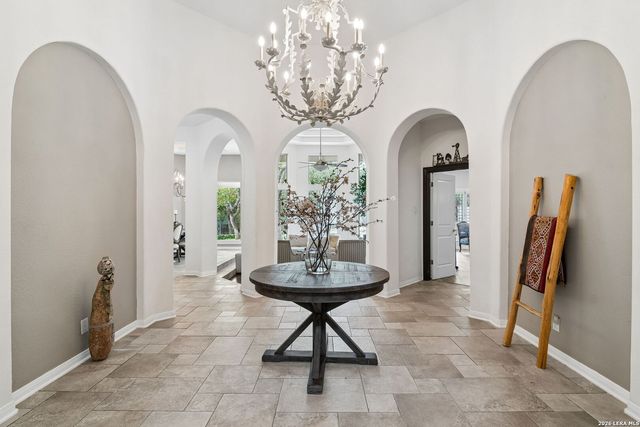 17 Westelm Cir, San Antonio, TX 78230
