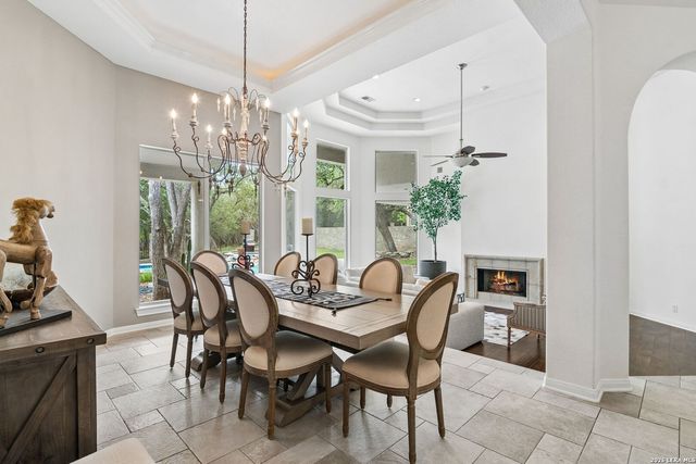 17 Westelm Cir, San Antonio, TX 78230