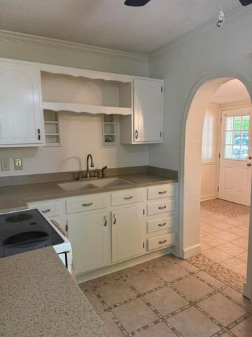 56 Lynam Road, Sumter, SC 29154