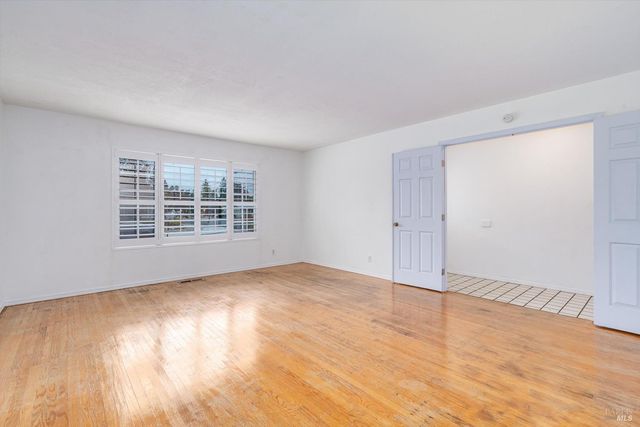 4336 Plass Dr, Napa, CA 94558