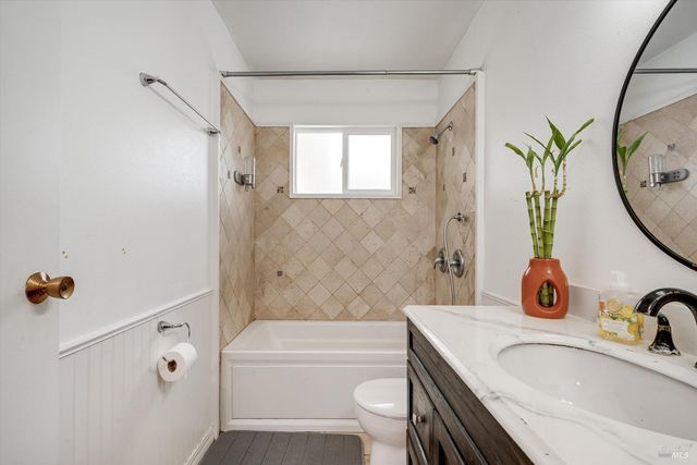 4336 Plass Dr, Napa, CA 94558