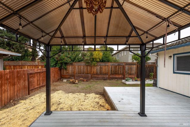 4336 Plass Dr, Napa, CA 94558