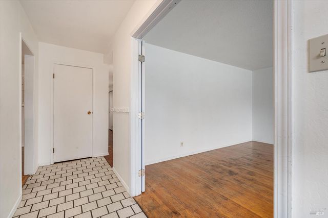 4336 Plass Dr, Napa, CA 94558