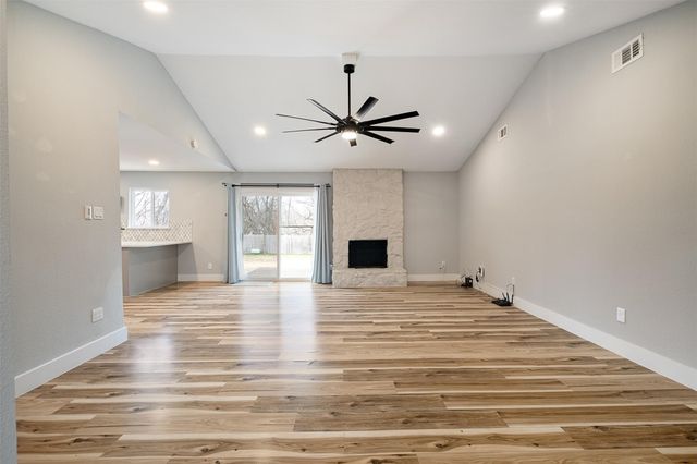 7009 Millrace DR, Austin, TX 78724