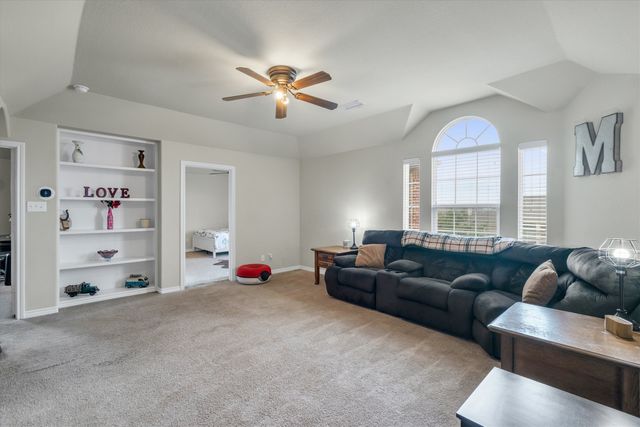 1232 Clearbrook Drive, Kennedale, TX 76060