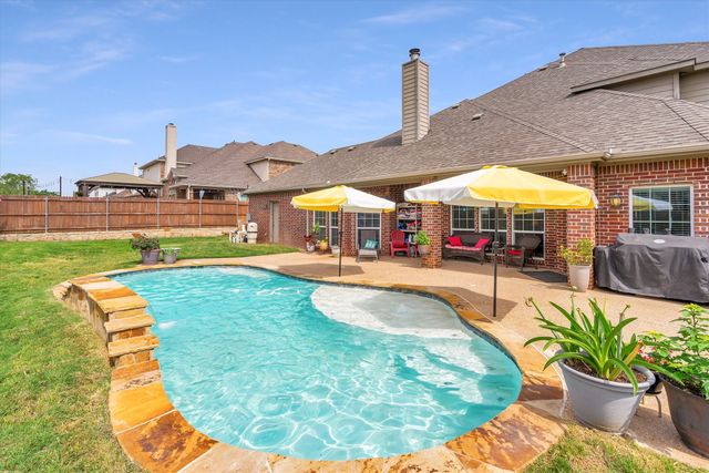 1232 Clearbrook Drive, Kennedale, TX 76060