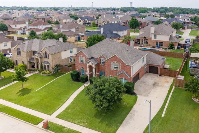 1232 Clearbrook Drive, Kennedale, TX 76060
