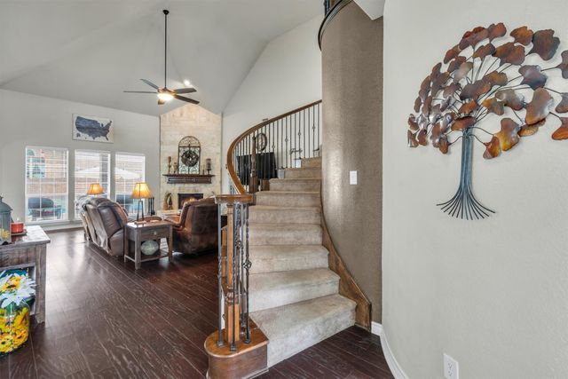 1232 Clearbrook Drive, Kennedale, TX 76060