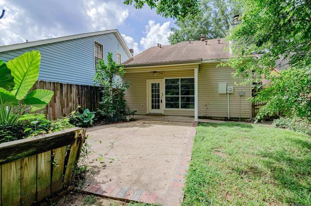 1881 Stonegate Ct, Baton Rouge, LA 70815