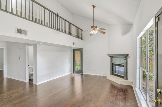 1881 Stonegate Ct, Baton Rouge, LA 70815