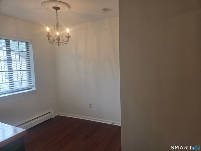 116 Foxwood Close 116, Milford, CT 06461