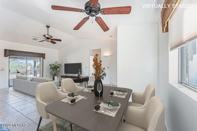 1102 W Camino Monte Cristo, Green Valley, AZ 85614