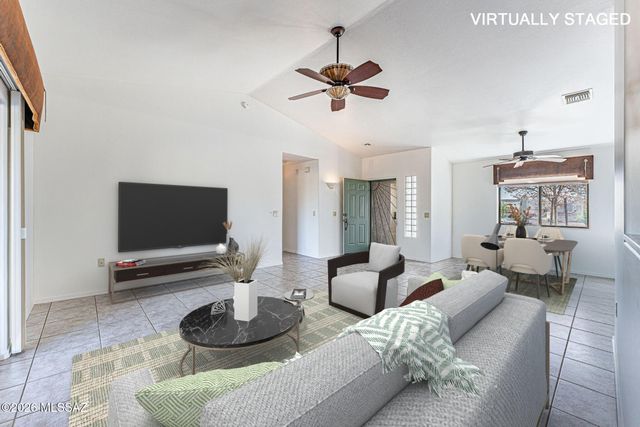 1102 W Camino Monte Cristo, Green Valley, AZ 85614