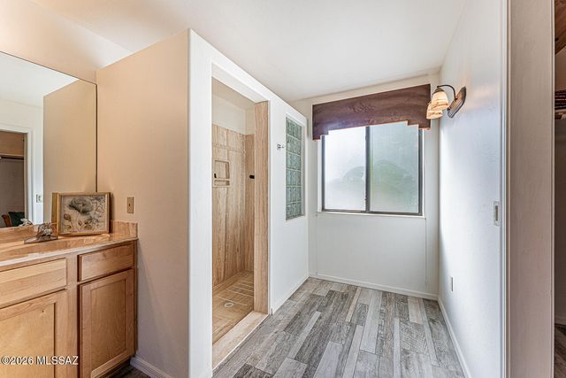 1102 W Camino Monte Cristo, Green Valley, AZ 85614