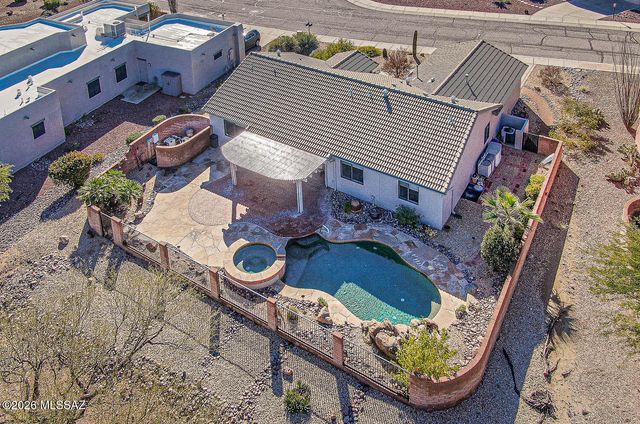 1102 W Camino Monte Cristo, Green Valley, AZ 85614