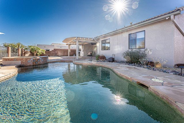 1102 W Camino Monte Cristo, Green Valley, AZ 85614