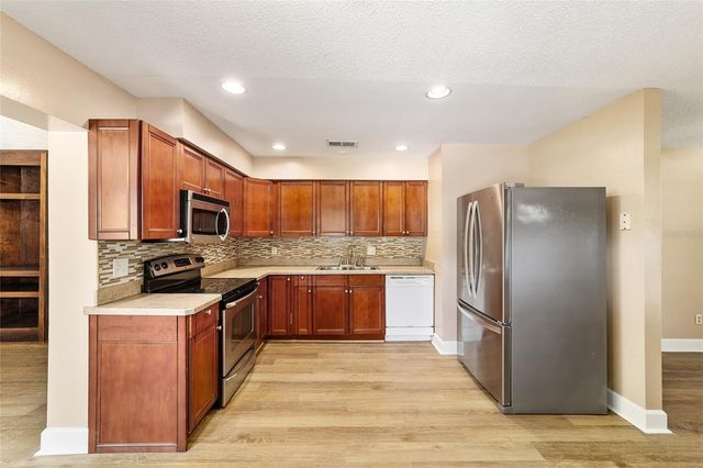 755 SE 29TH TERRACE, Ocala, FL 34471