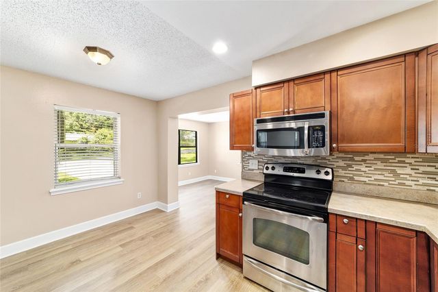 755 SE 29TH TERRACE, Ocala, FL 34471