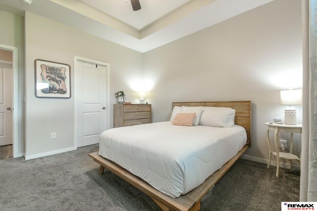 303 Half Moon Drive, Lincoln, NE 68527
