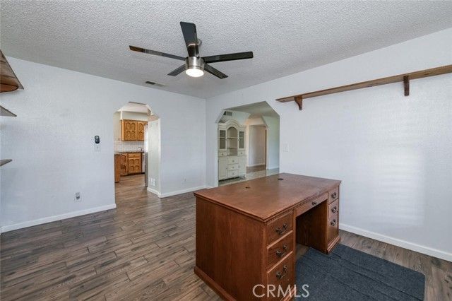 6732 E Harvey, Fresno, CA 93727