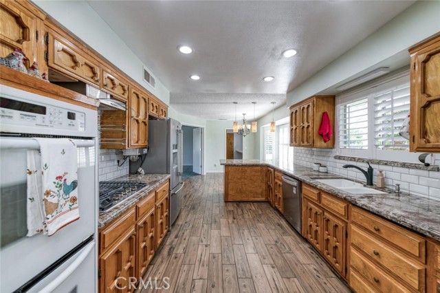 6732 E Harvey, Fresno, CA 93727