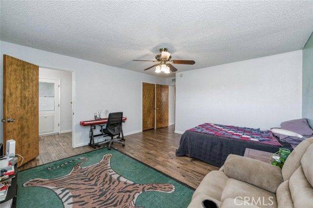 6732 E Harvey, Fresno, CA 93727