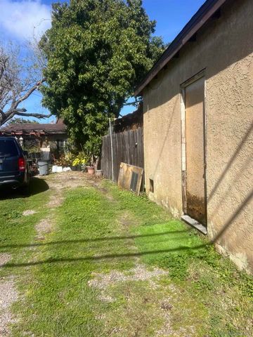 29 CLMT MESA BLVD, San Diego, CA 92117