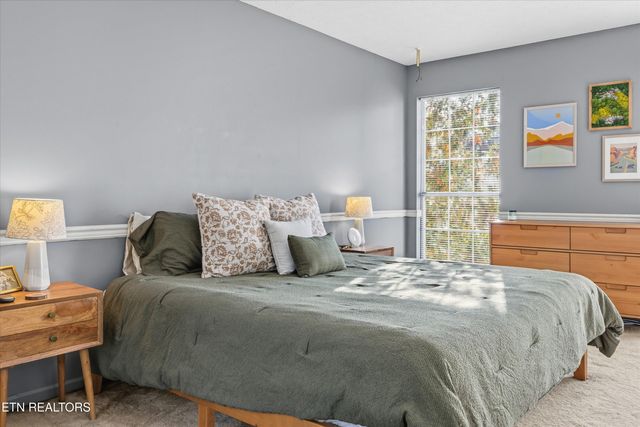 4838 Jenkins Rd, Knoxville, TN 37918