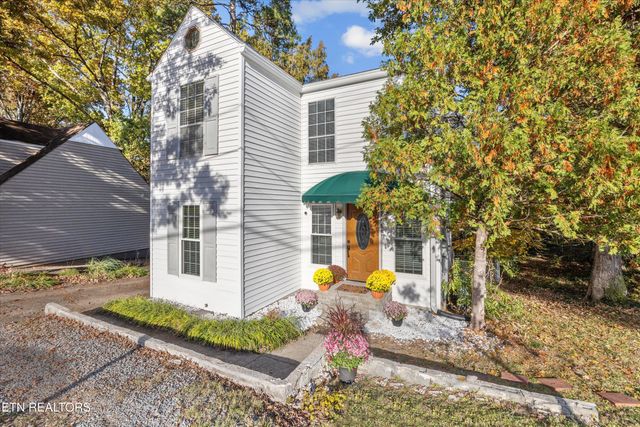 4838 Jenkins Rd, Knoxville, TN 37918