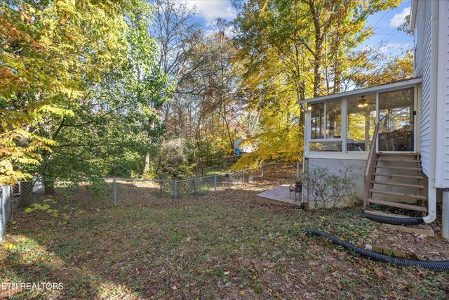 4838 Jenkins Rd, Knoxville, TN 37918