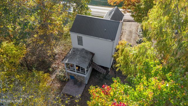 4838 Jenkins Rd, Knoxville, TN 37918