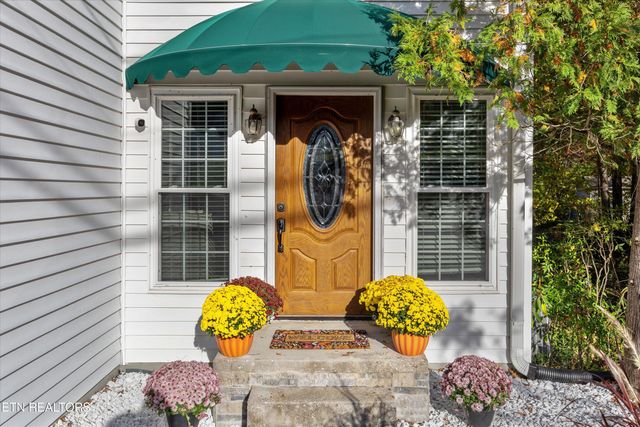 4838 Jenkins Rd, Knoxville, TN 37918