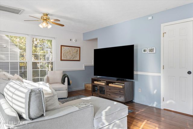 4838 Jenkins Rd, Knoxville, TN 37918