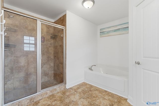 132 Bridge Crest Drive, Harvest, AL 35749