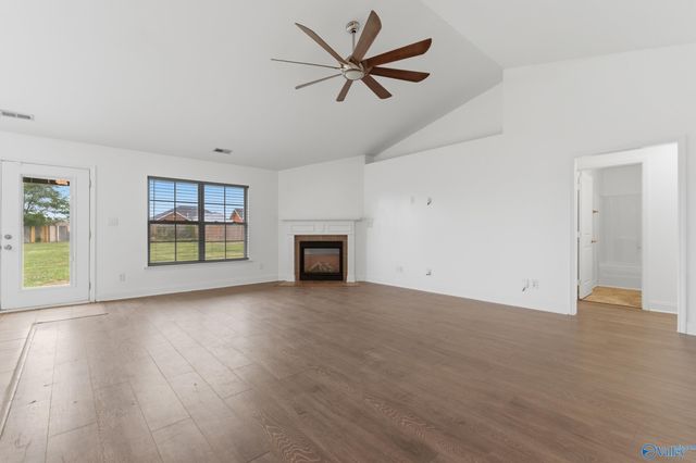 132 Bridge Crest Drive, Harvest, AL 35749