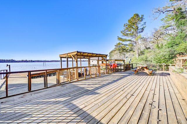 430 Dogwood Lane W, Crockett, TX 75835