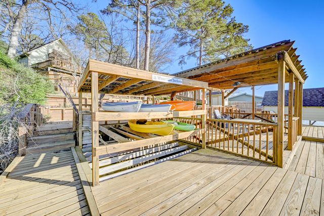 430 Dogwood Lane W, Crockett, TX 75835