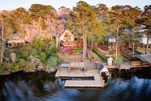 430 Dogwood Lane W, Crockett, TX 75835